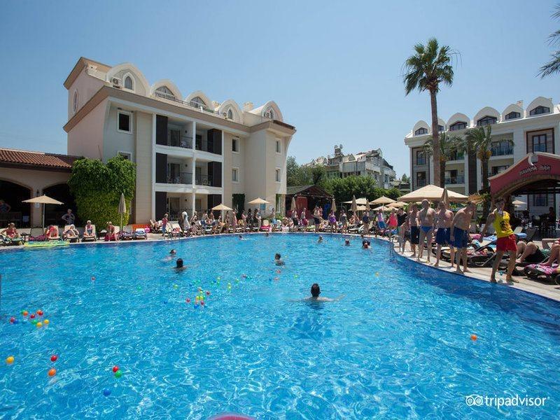 Club Anastasia - Family Hotel มาร์มาริส ภายนอก รูปภาพ
