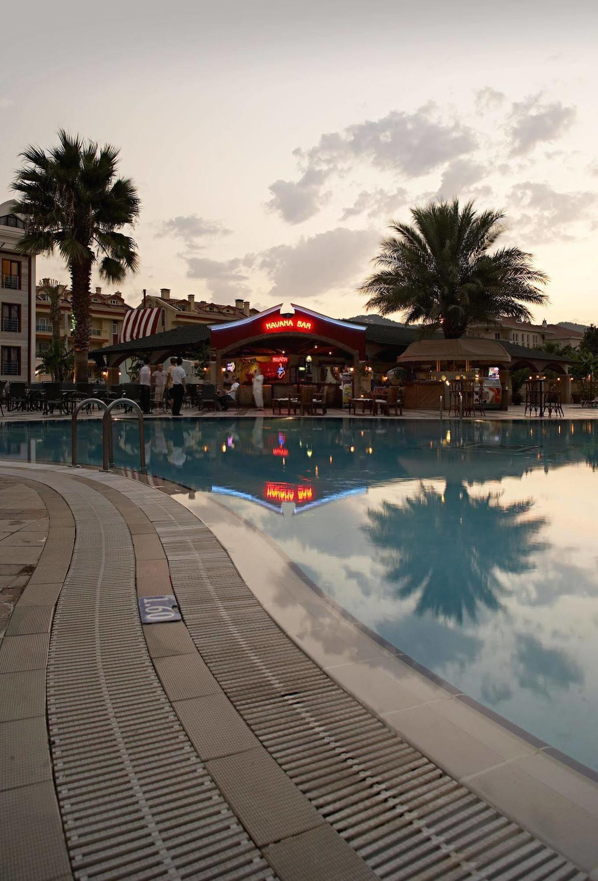Club Anastasia - Family Hotel มาร์มาริส ภายนอก รูปภาพ